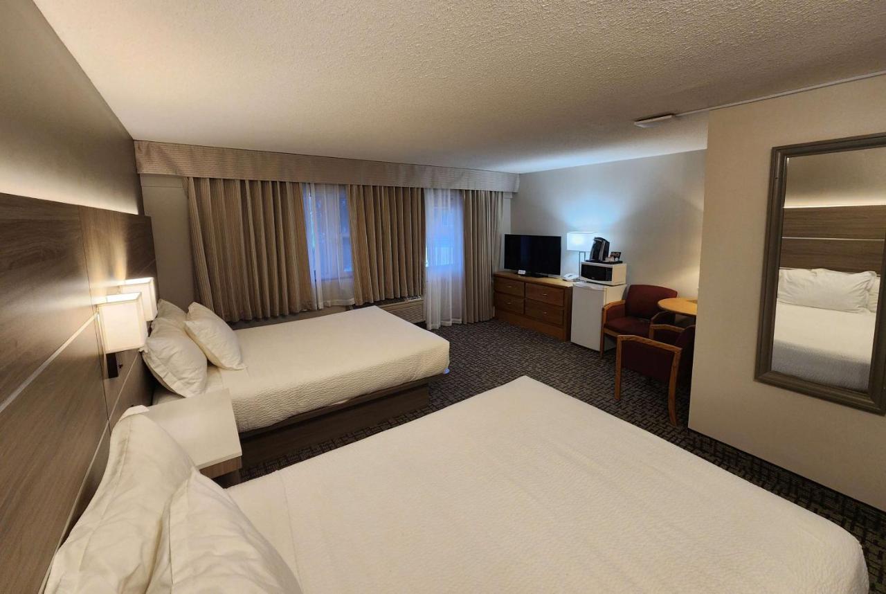 Days Inn By Wyndham Penticton Conference Centre Eksteriør billede