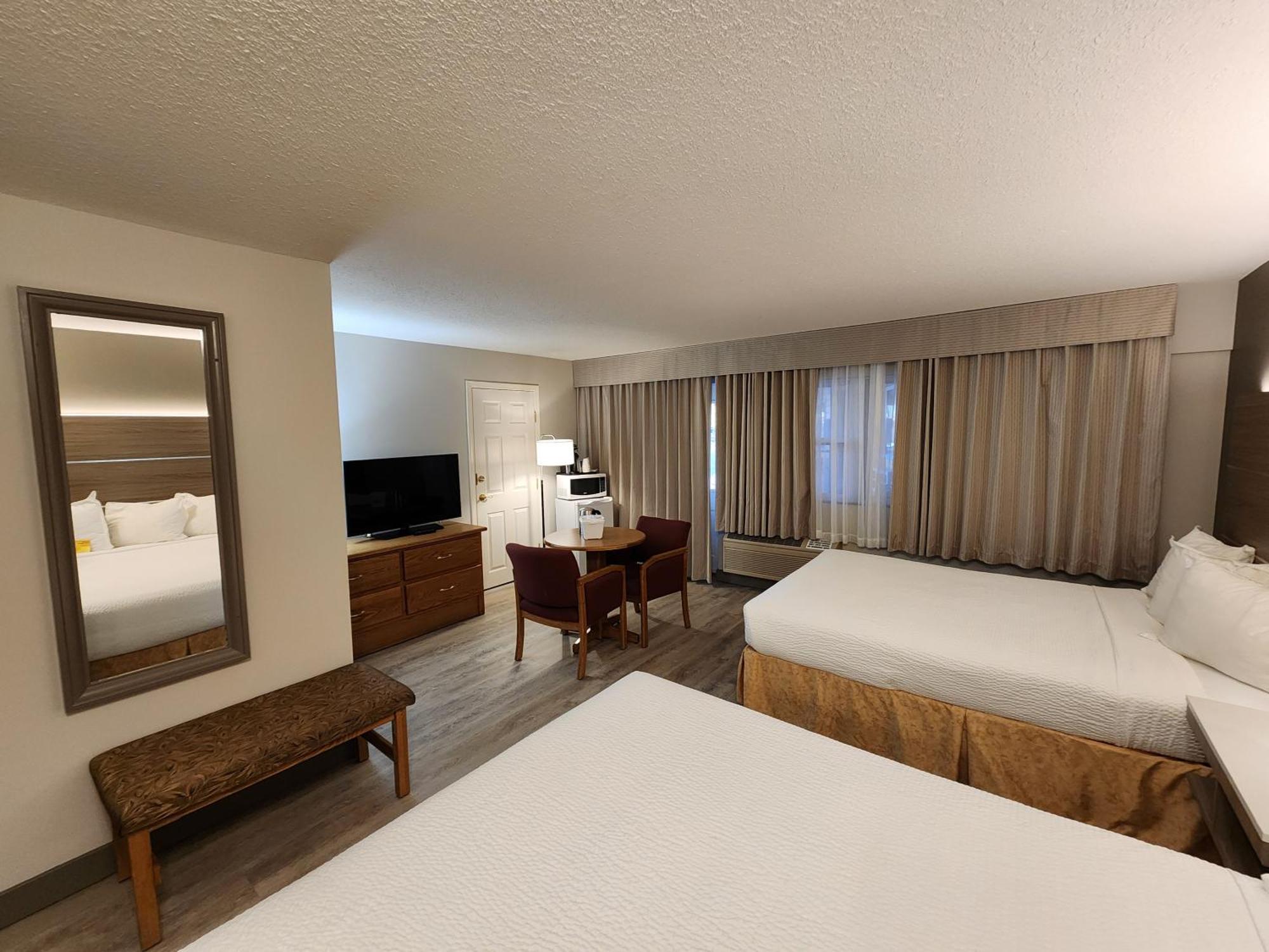 Days Inn By Wyndham Penticton Conference Centre Eksteriør billede